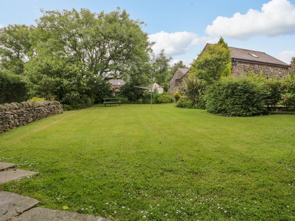 Ewedale Farm Villa Ulverston Eksteriør billede