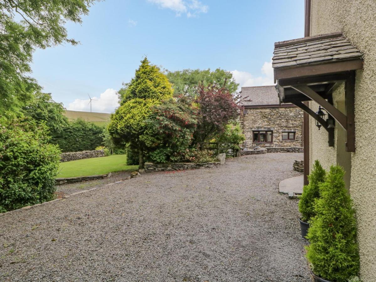 Ewedale Farm Villa Ulverston Eksteriør billede
