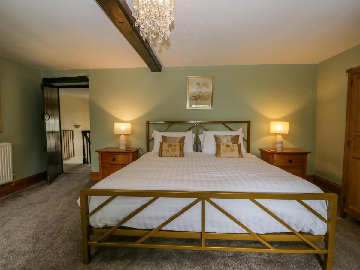 Ewedale Farm Villa Ulverston Eksteriør billede
