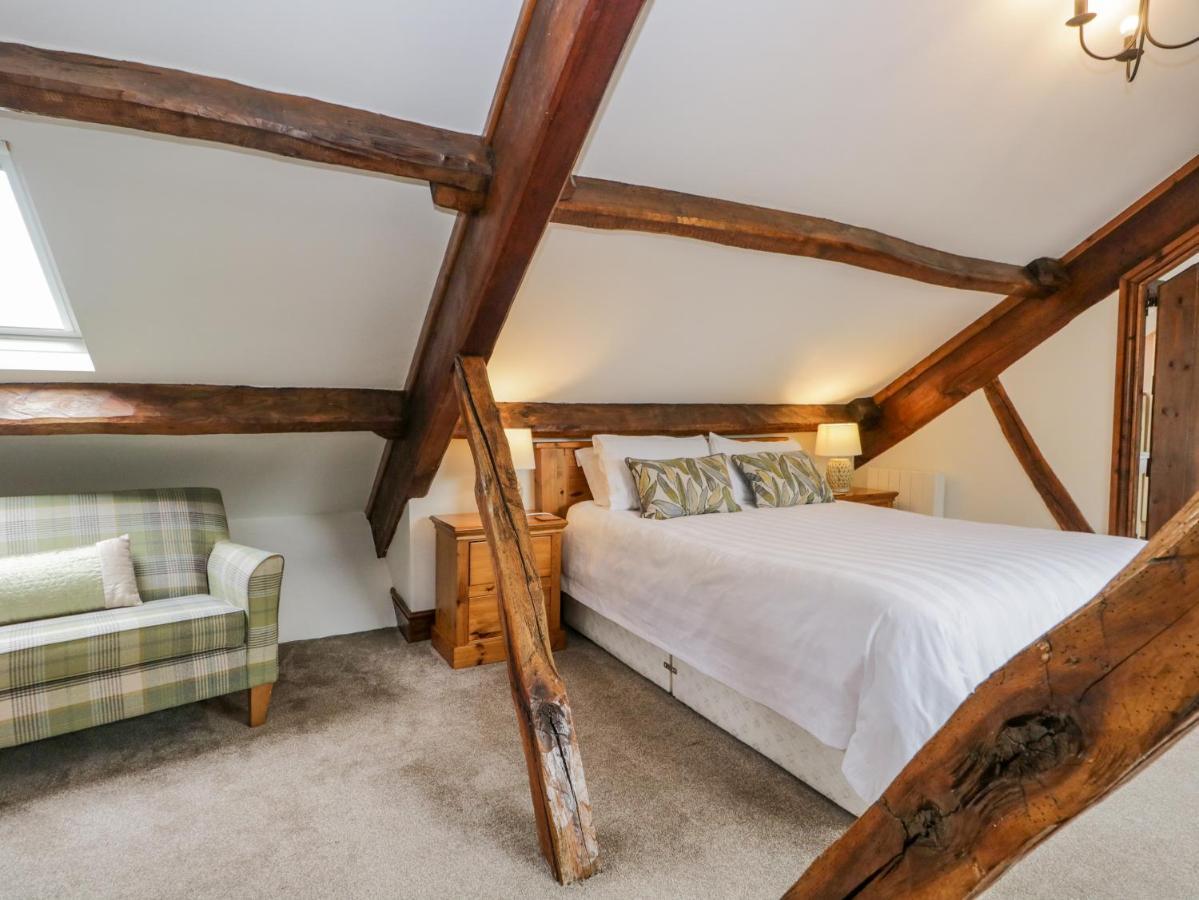 Ewedale Farm Villa Ulverston Eksteriør billede