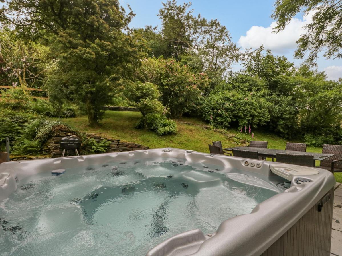 Ewedale Farm Villa Ulverston Eksteriør billede