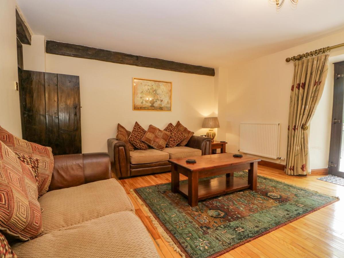 Ewedale Farm Villa Ulverston Eksteriør billede