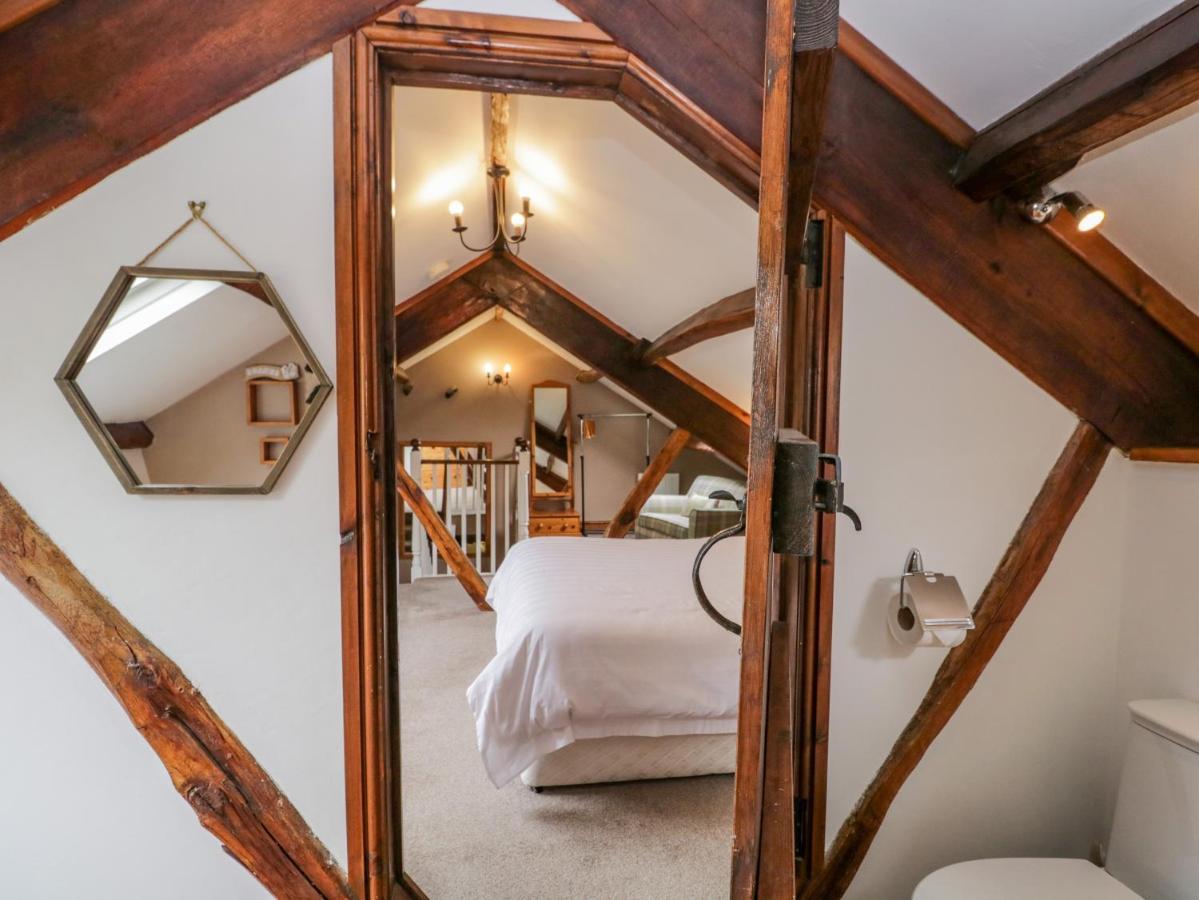Ewedale Farm Villa Ulverston Eksteriør billede