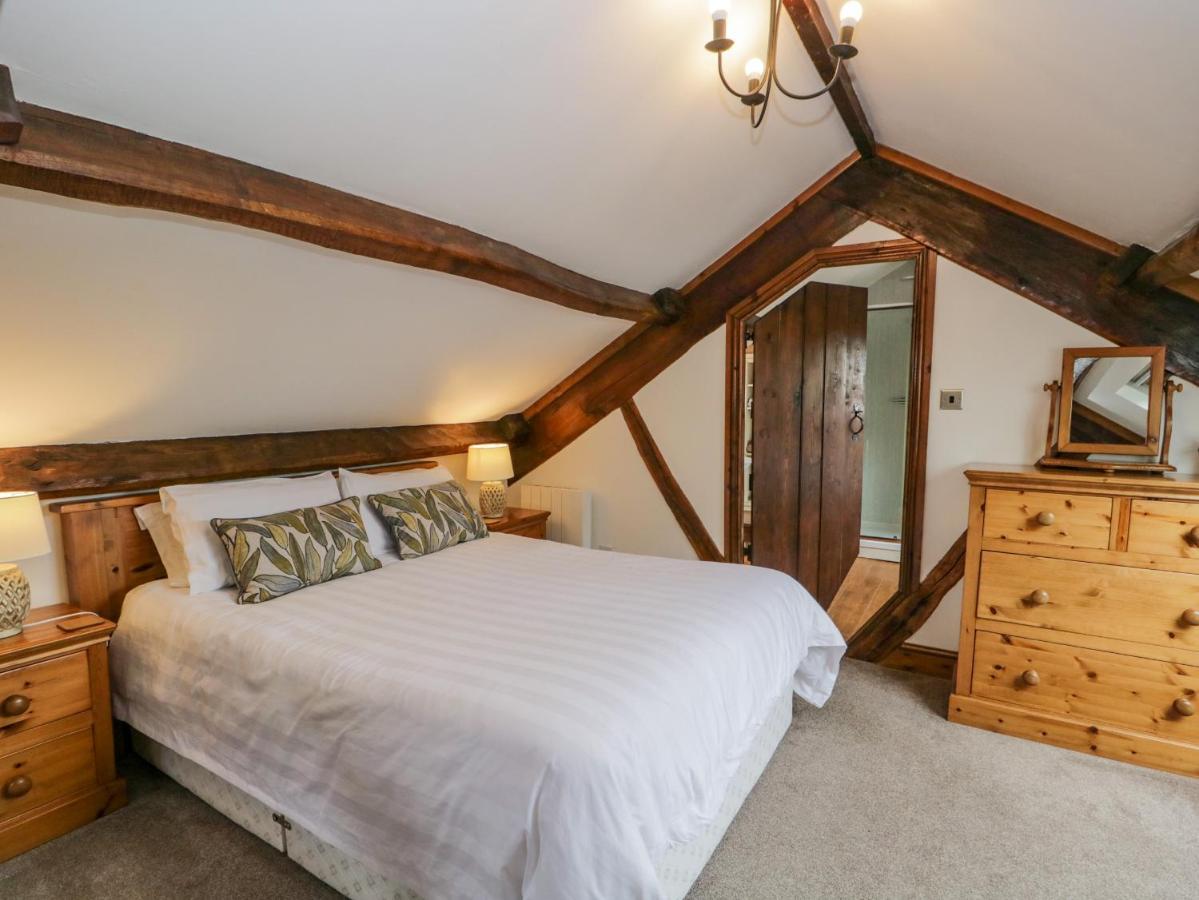 Ewedale Farm Villa Ulverston Eksteriør billede