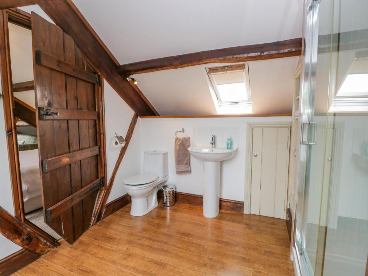 Ewedale Farm Villa Ulverston Eksteriør billede