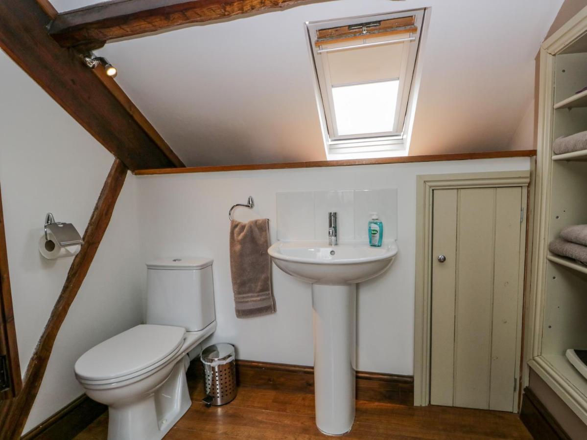 Ewedale Farm Villa Ulverston Eksteriør billede