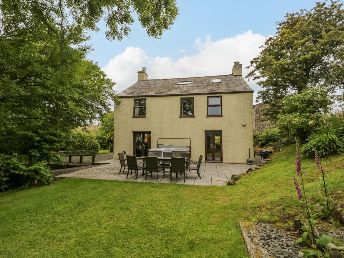 Ewedale Farm Villa Ulverston Eksteriør billede